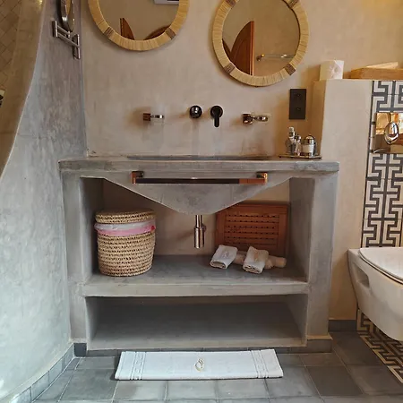 Riad Al Nubala-2