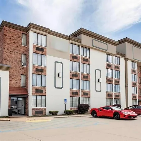 Days Inn & Suites By Wyndham Festus-3