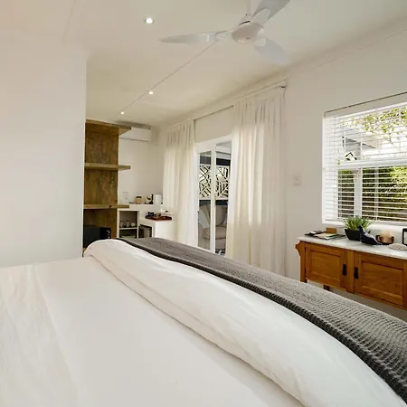 Long Story Guest House-3