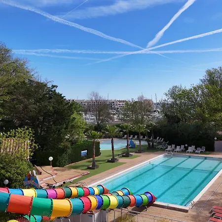 Marina Hotel Club-2