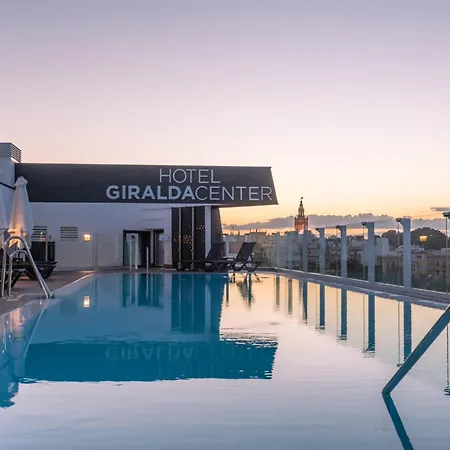 Hotel Giralda Center-3