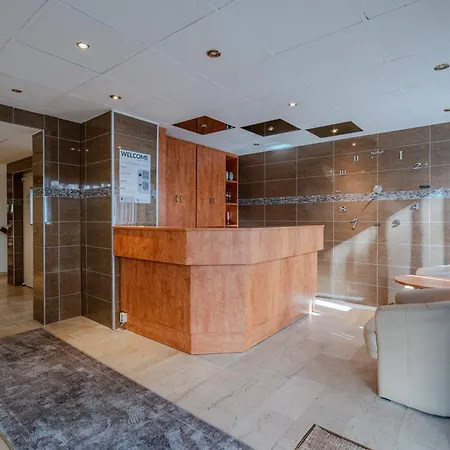 Hotel Mondial Comfort - Frankfurt City Centre-3