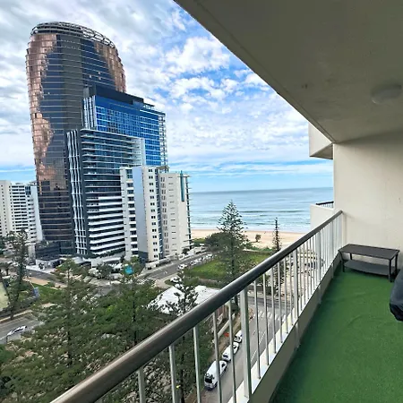Surfers Beachside Holiday Apartments-2