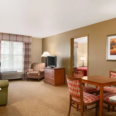 Country Inn & Suites By Radisson, Sycamore, Il-3