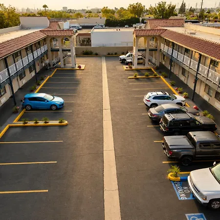 Big A Motel & Suites Near Disneyland Orange County-3