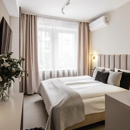 Hotel Delta-2