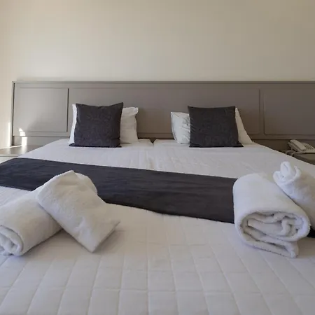 Piere - Anne Beach Hotel-2