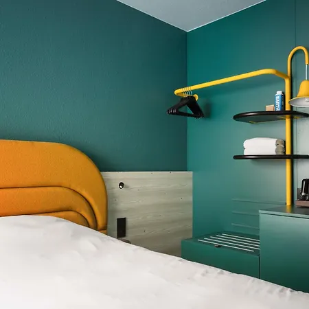 Ibis Styles Brugge Centrum-3