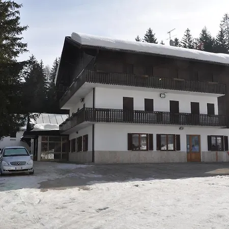 Casa Alpina Dobbiaco-2