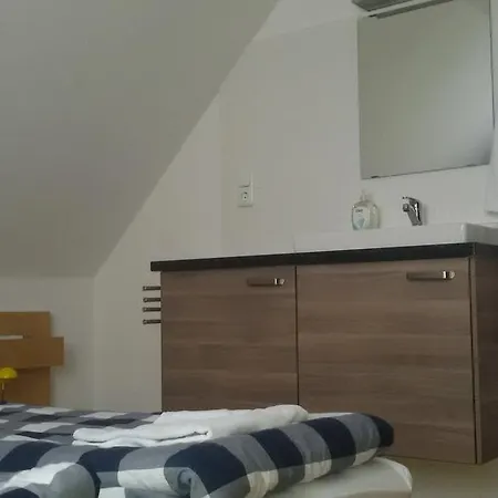 Bed And Breakfast Den Bosch-2