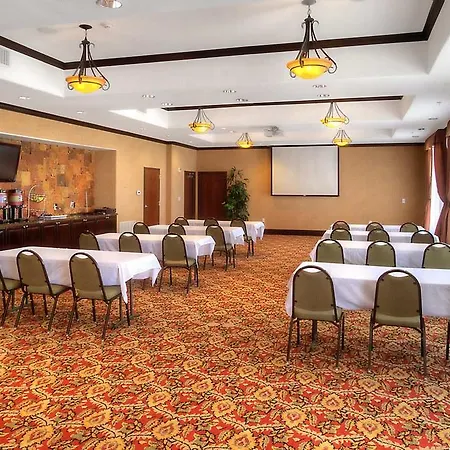 Hampton Inn Newcomerstown-2