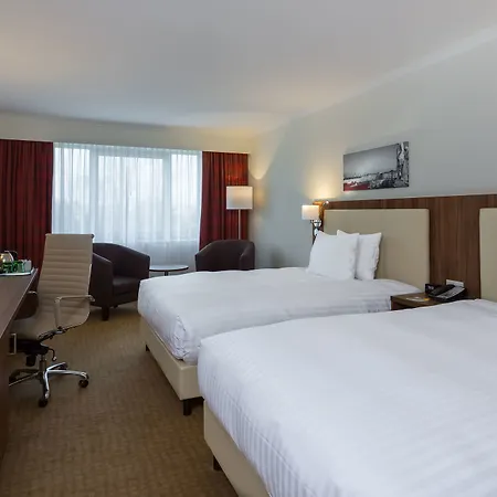 Hilton Garden Inn Vienna South-3