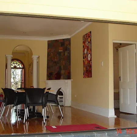 The Crescent Guesthouses - Bnb/Self Catering-2