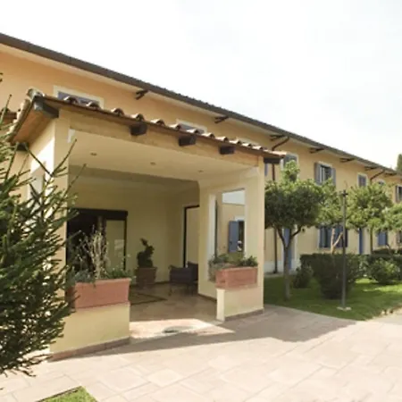Hotel Quadrifoglio By Mancini-3