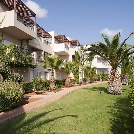 Grand Hotel Holiday Resort-3