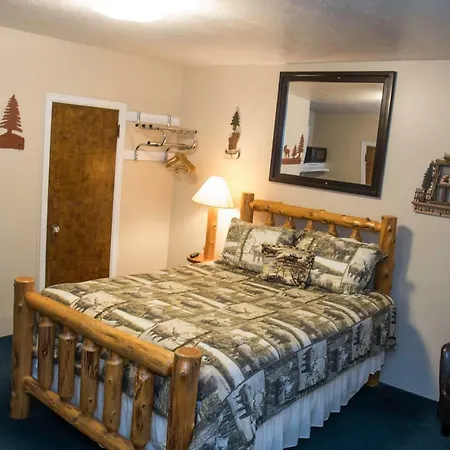 Park Motel-2