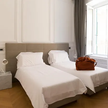 Via Chiodo Luxury Rooms-3