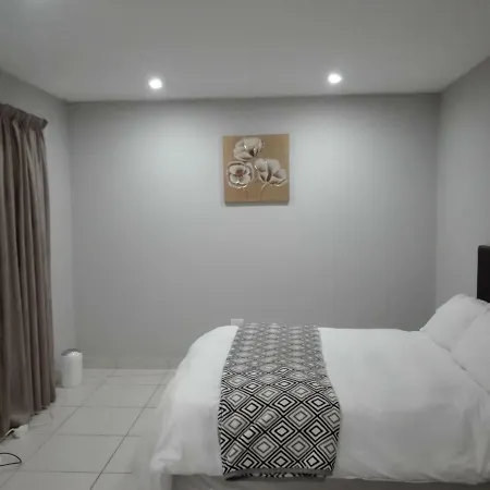 The Brooklyn Guesthouse-2