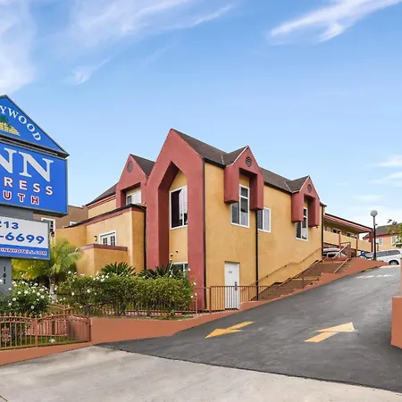 Hollywood Inn Express South-2