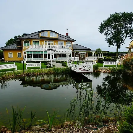 Dworek Hetmanski-3