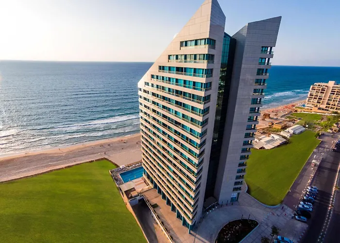Herbert Samuel Okeanos Suites Herzilya