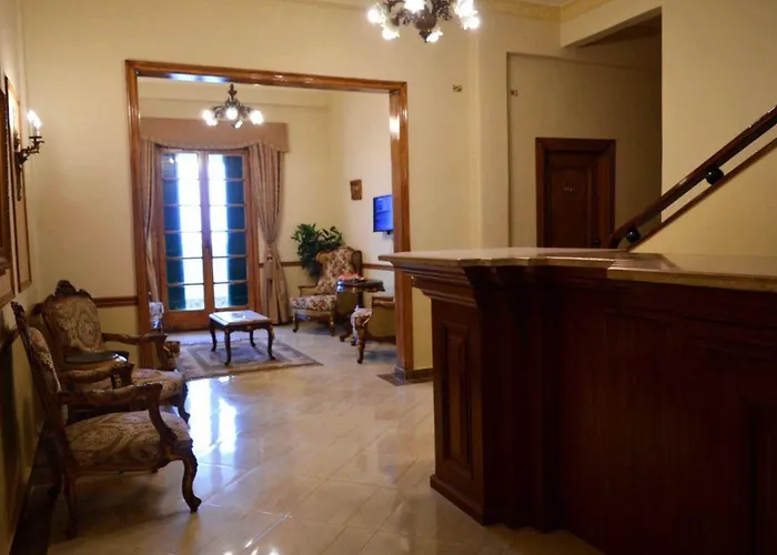 Hyde Park House Hotel Alexandria