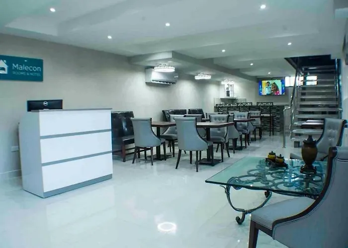 Malecon Premium Rooms