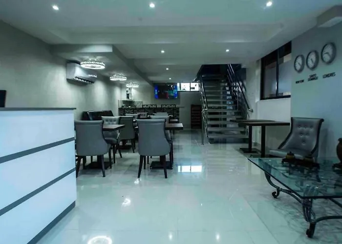 Malecon Premium Rooms