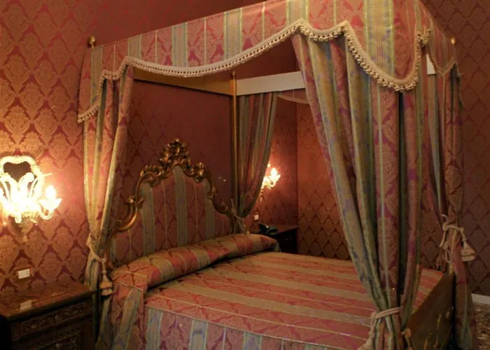 Casa Pisani Canal Venecia