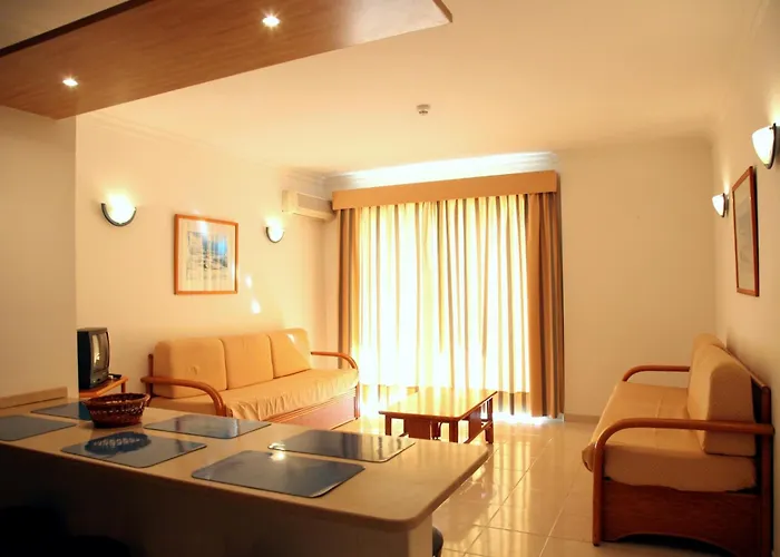 Aparthotel Calema Avenida Jardim Monte Gordo
