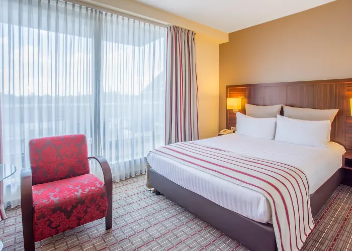Crowne Plaza Maastricht By Ihg Hotel