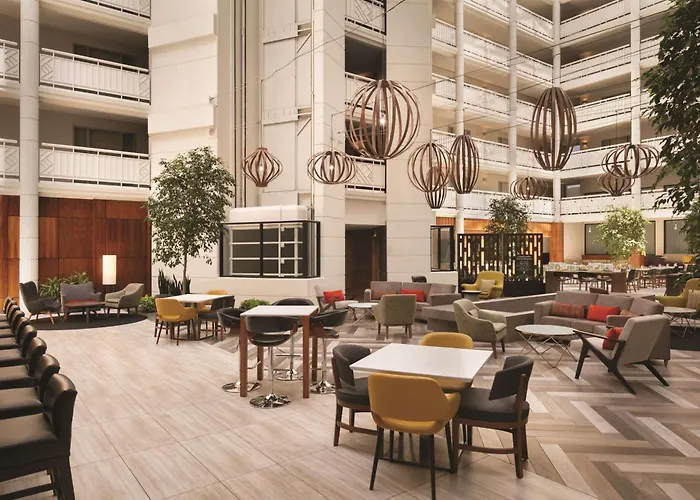 Embassy Suites By Hilton Richmond Dumbarton