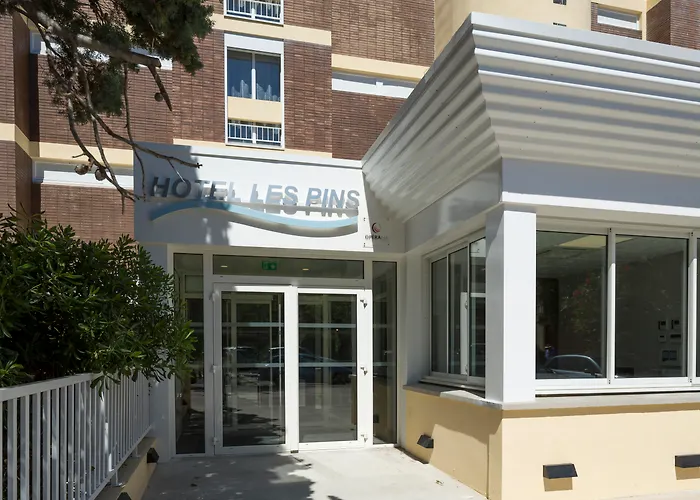 Opéralia Hôtel les Pins Balaruc-les-Bains