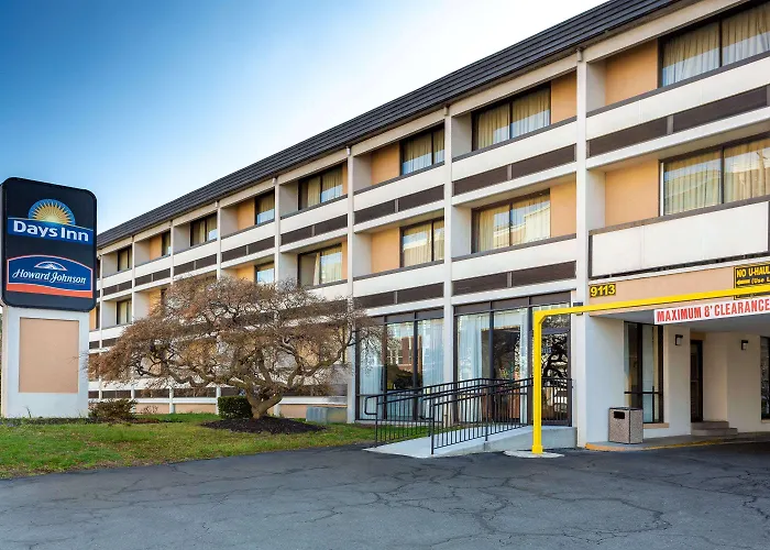 Days Inn By Wyndham College Park