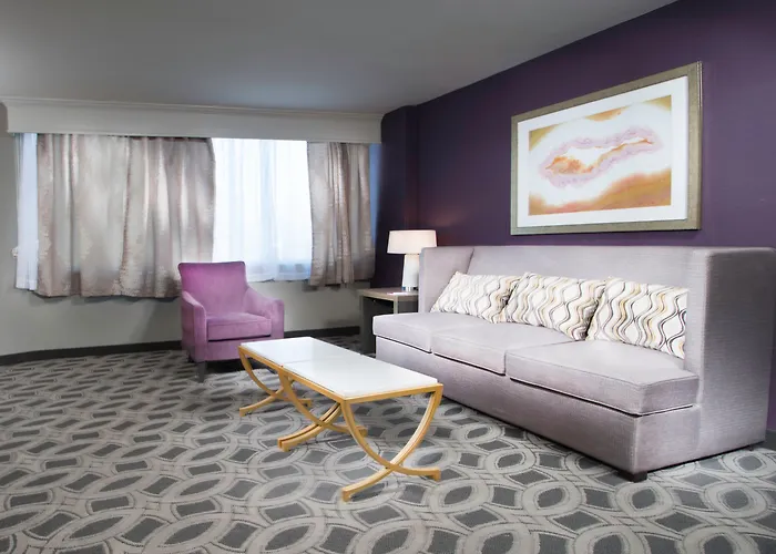 Crowne Plaza Saddle Brook By Ihg Hotel
