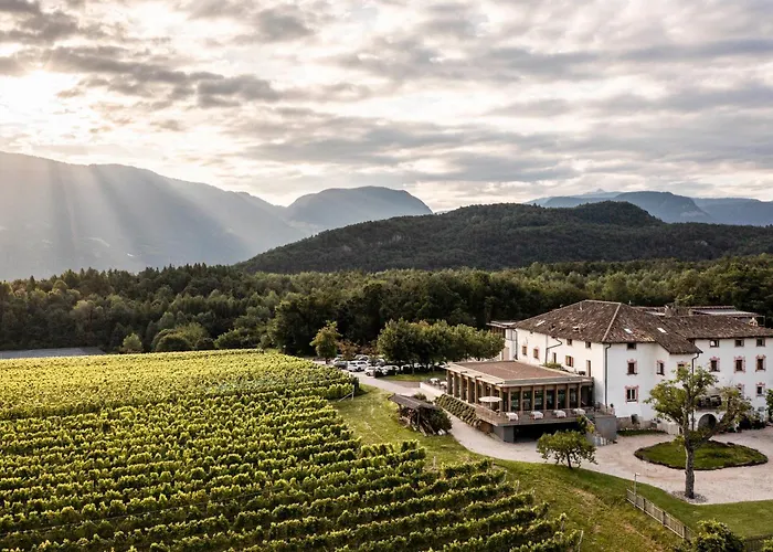 Hotel Ansitz Rungghof Appiano Sulla Strada Del Vino