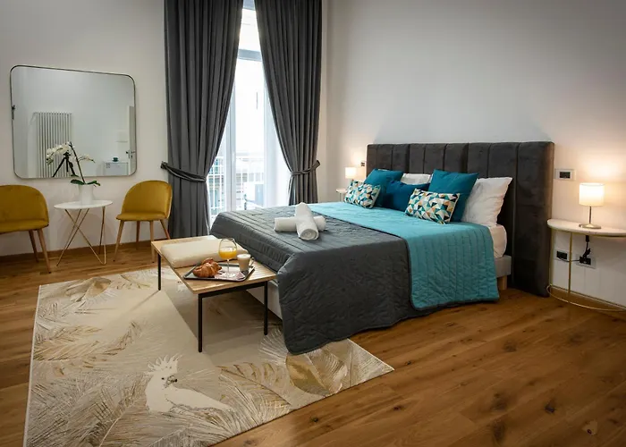 Downtown Napoli b&b - e si nun canto moro