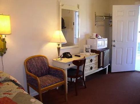 Hacienda Motel