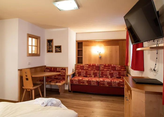 Aktiv- und Wellnesshotel Traube- Post Graun im Vinschgau