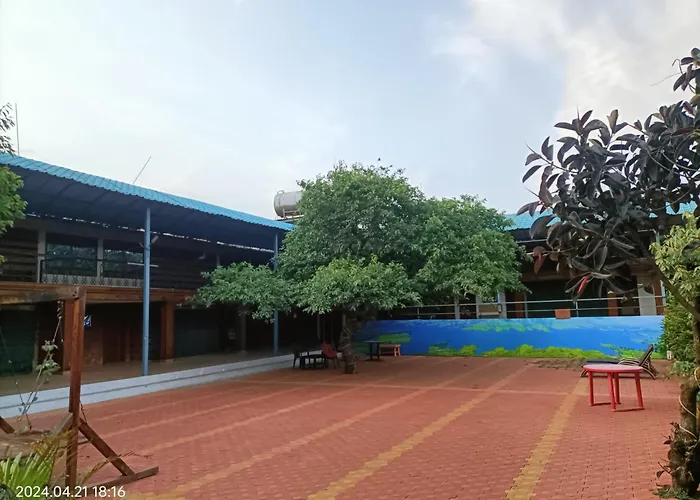 Gourish Resort