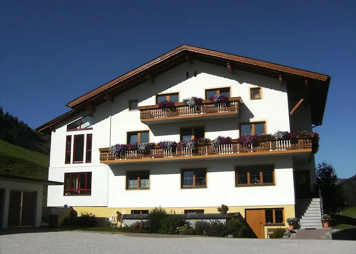Hotel Haus Alpina Berwang