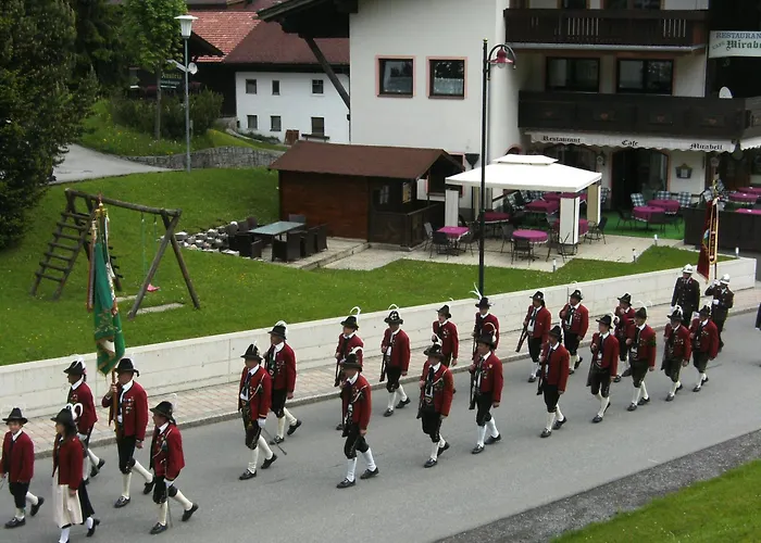 Hotel Haus Alpina Berwang