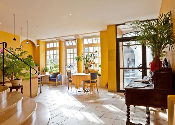 Logis Hôtel de France Arudy