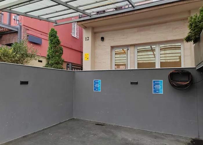 Magenta Apartments