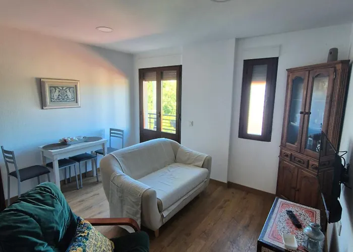 Hostal Rio Almar El Cabaco