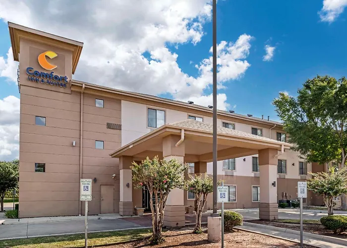 Comfort Inn & Suites Seguin