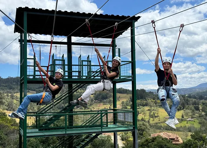 Glamping y Chalet Aventura Park Villa De Leyva La Periquera