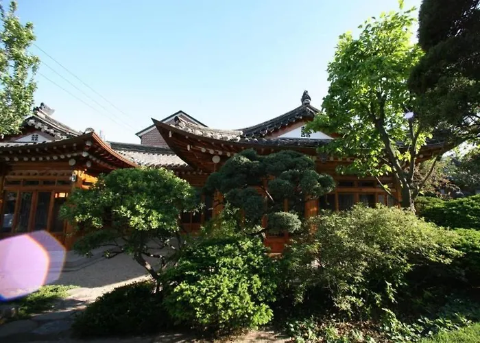 Bonum 1957 Hanok And Boutique