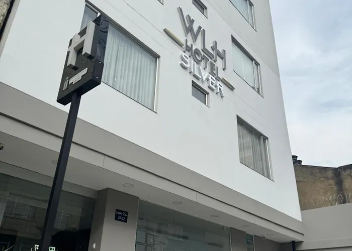 Hotel Wlh Silver Corferias Bogotá