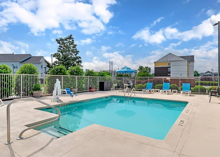 Comfort Suites Oxford I-20 Exit 188